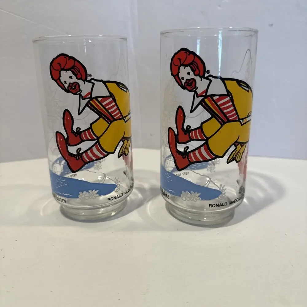 1977 McDonaldland Ronald McDonald Glass Set of 2 Vintage McDonalds